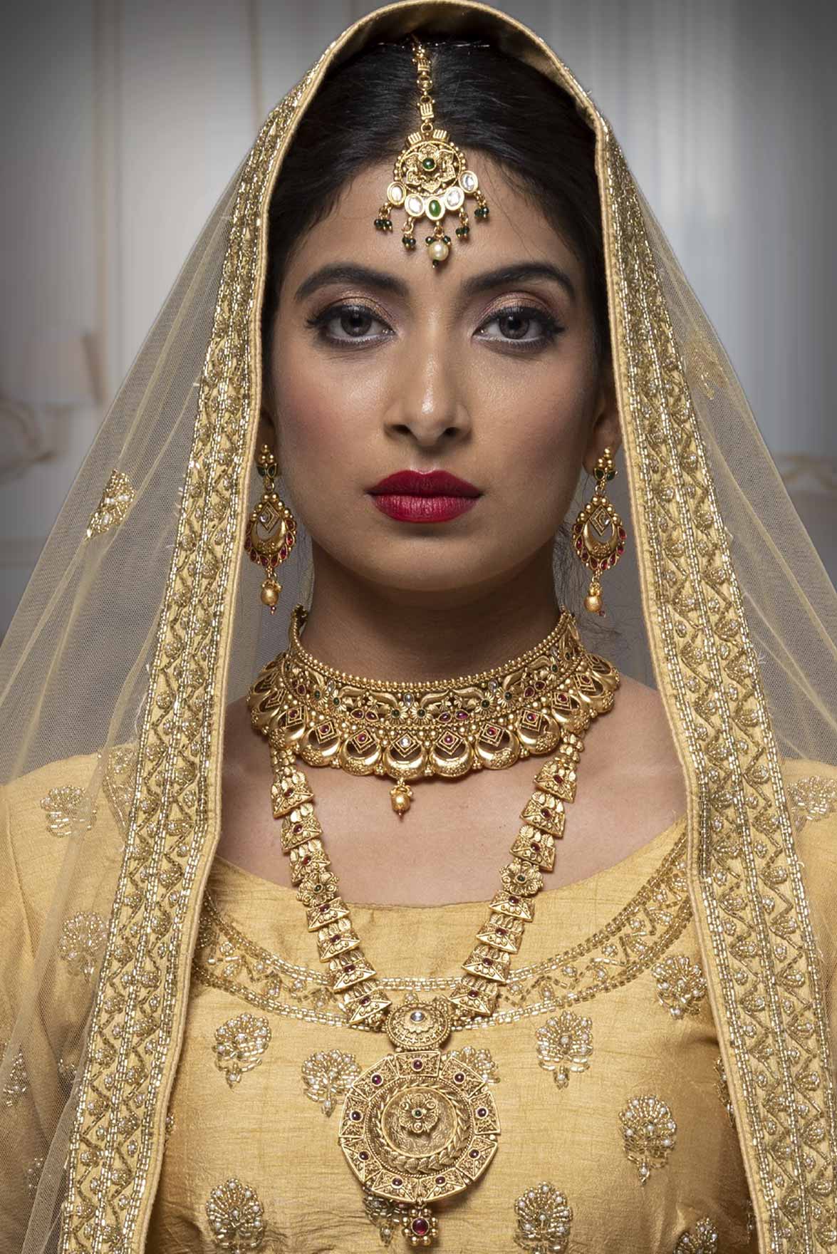 Antique golden long necklace